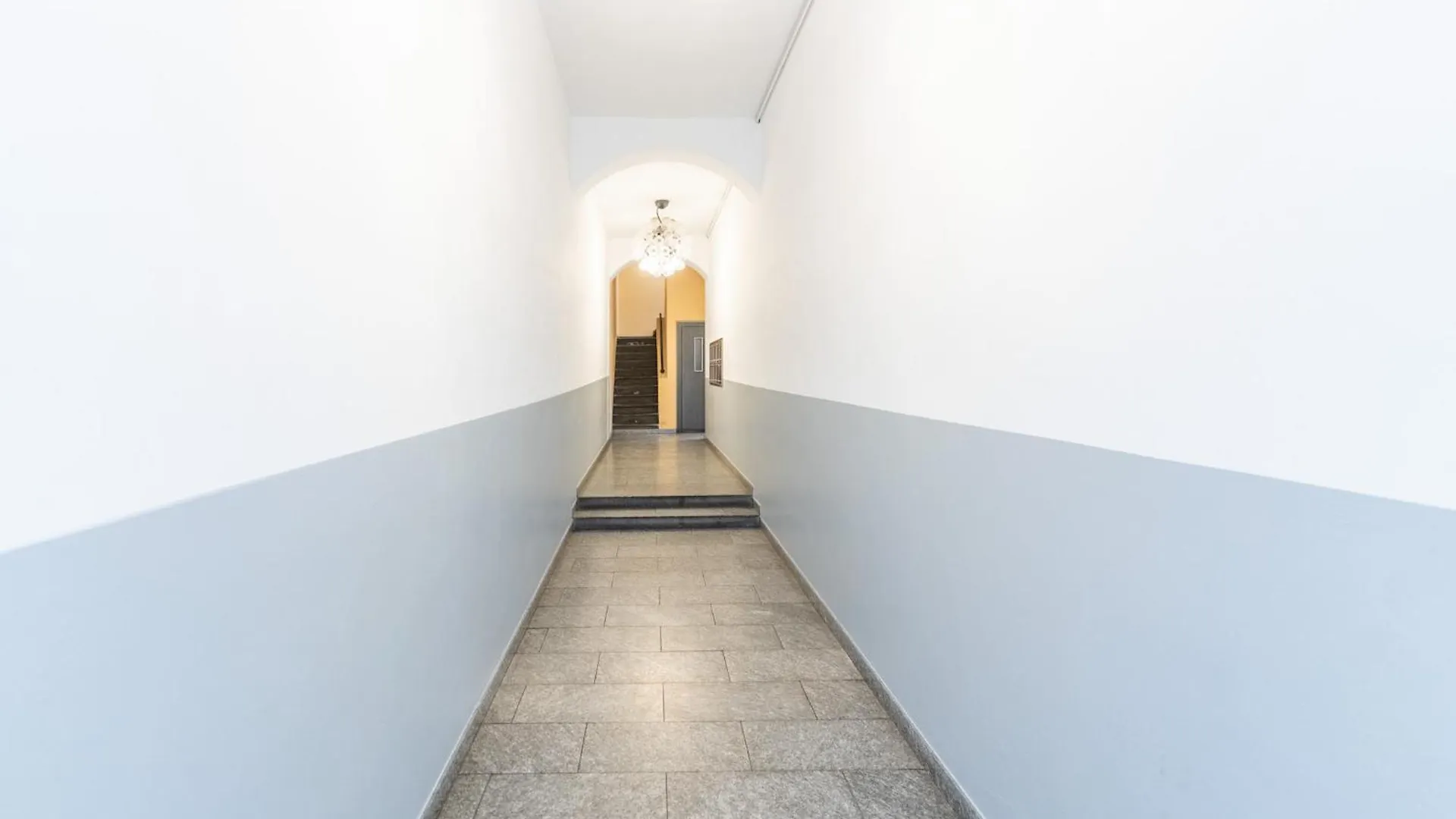 Apartment Ap12 Grazioso Appartamento In Centro Milan